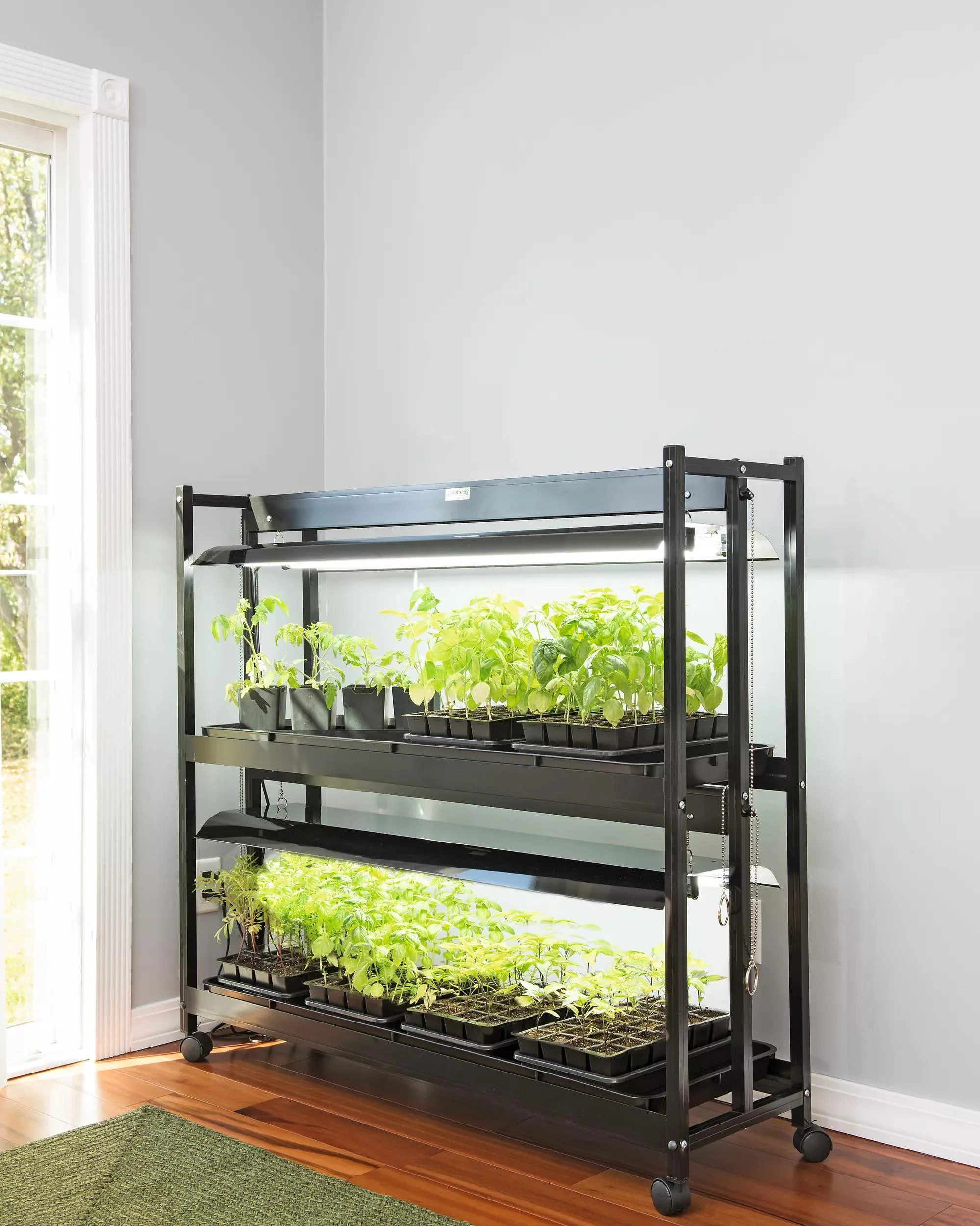 143-led-sunlite-2-tier-garden-1.webp LED SunLite® 2-Tier Garden