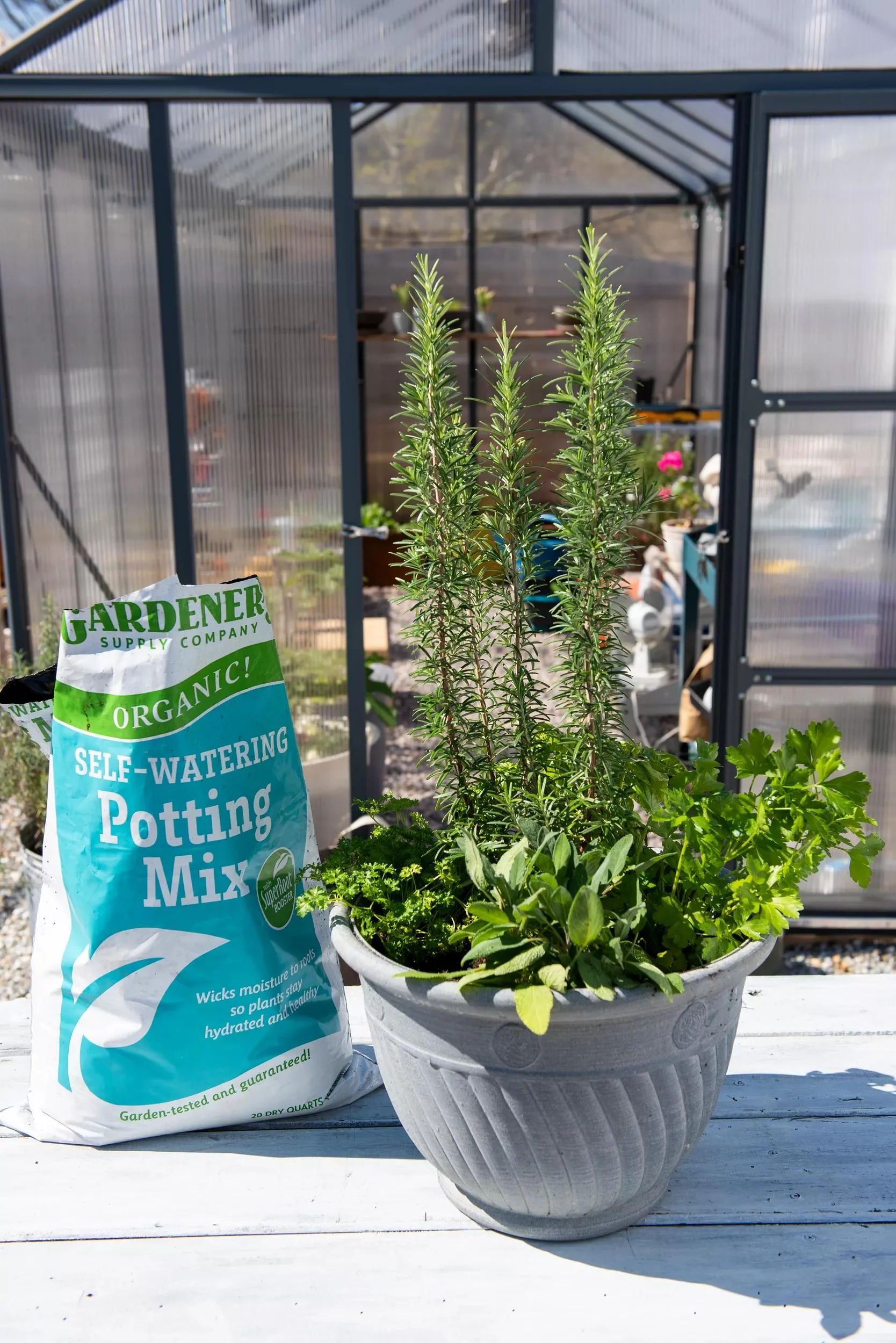156-organic-self-watering-potting-mix-20-qts-8.webp Organic Self-Watering Potting Mix, 20 Qts.