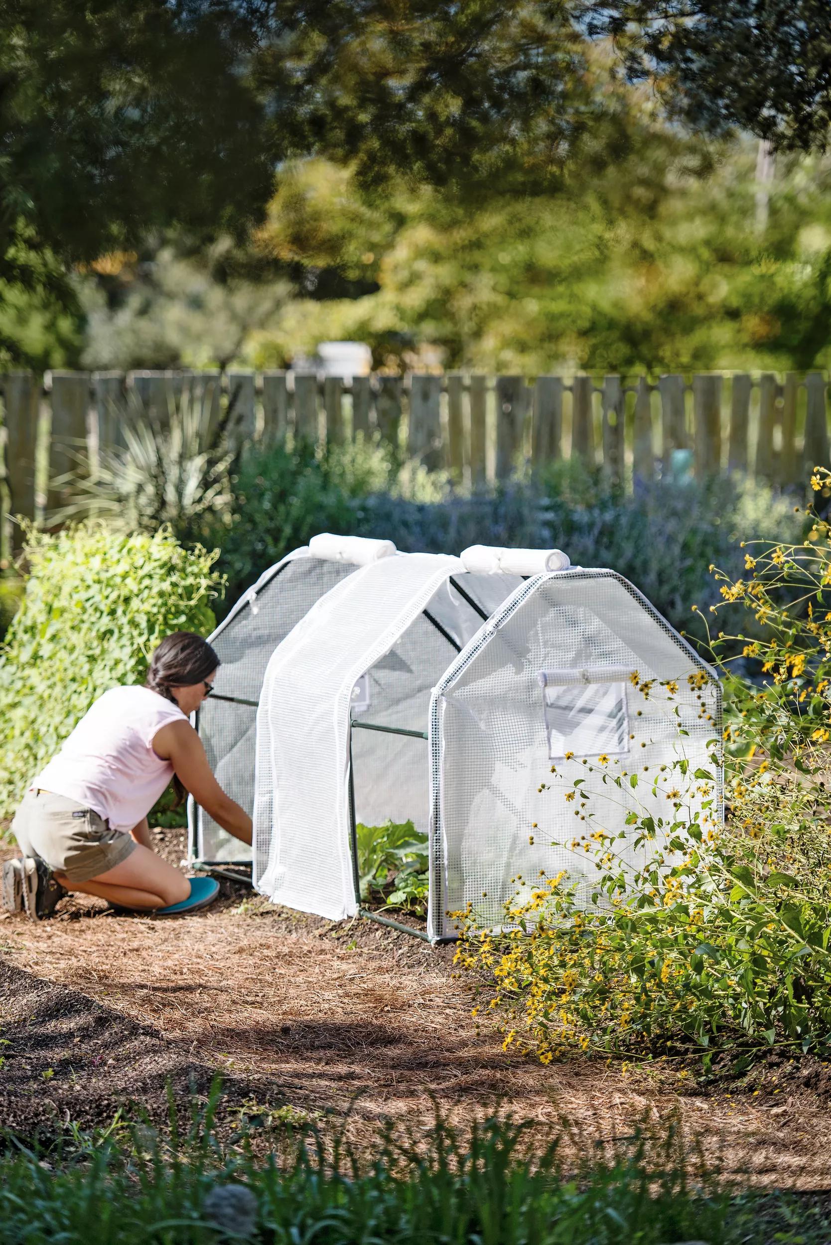 315-3-season-plant-protection-tent-3-x-6-1.jpg 3-Season Plant Protection Tent, 3' x 6'