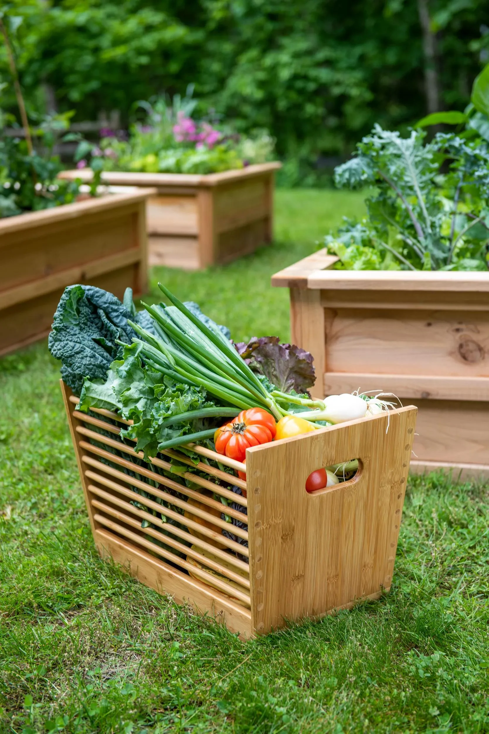 378-bamboo-garden-stool-and-basket-combo-1.webp Bamboo Garden Stool and Basket Combo
