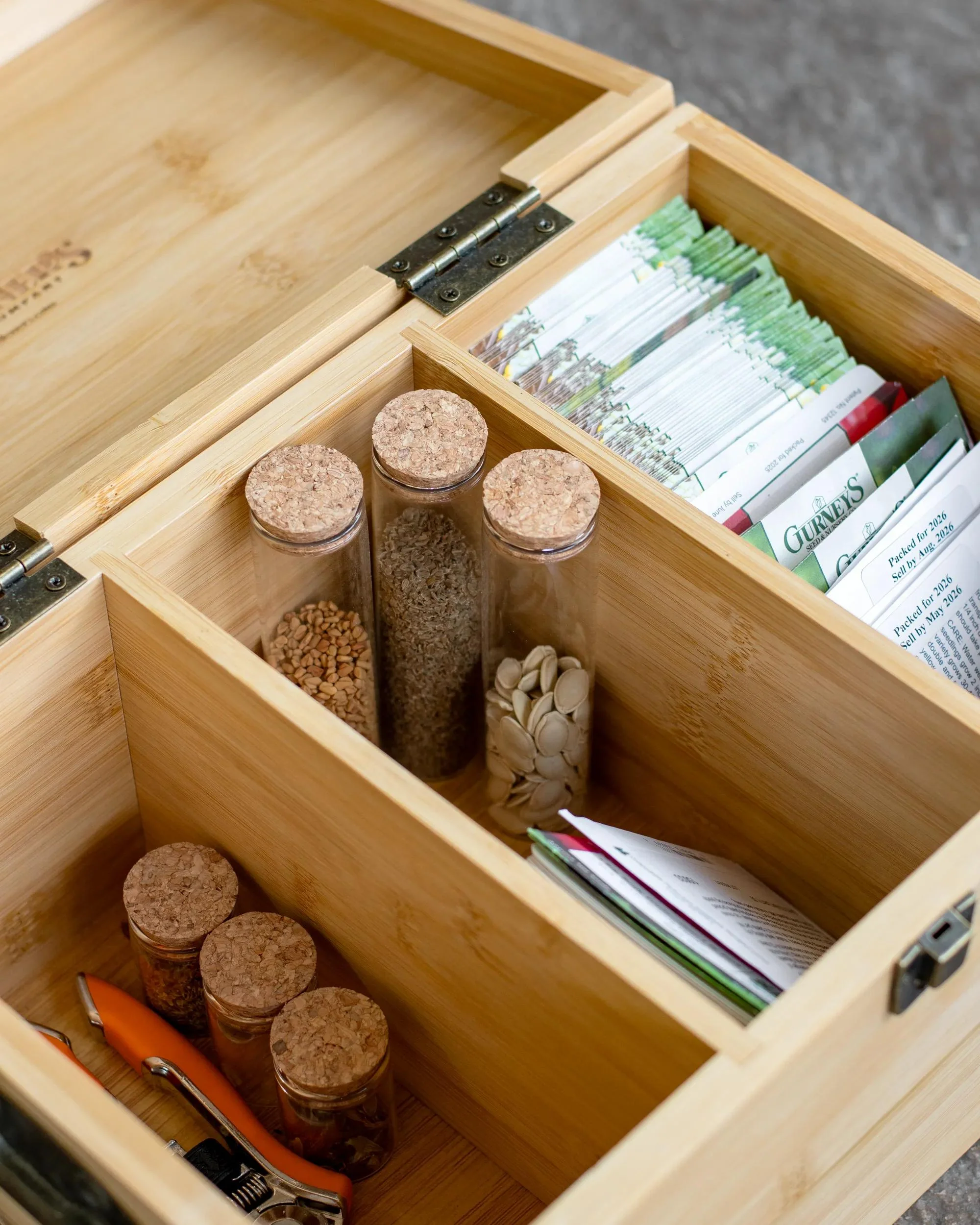 382-bamboo-seed-saver-kit-3-compartments-5.webp Bamboo Seed Saver Kit, 3 Compartments