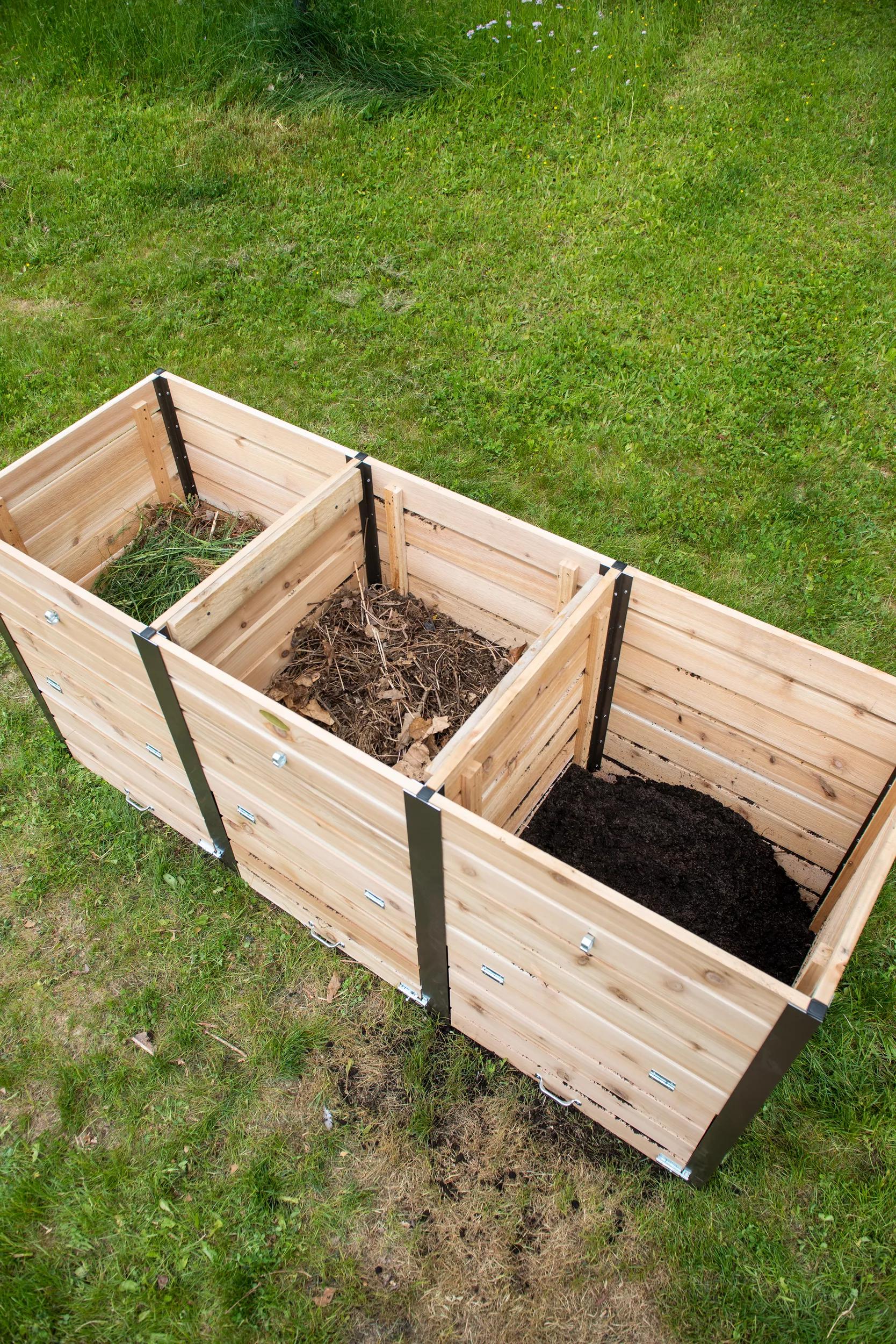 451-cedar-three-bin-composter-3.jpg Cedar Three Bin Composter