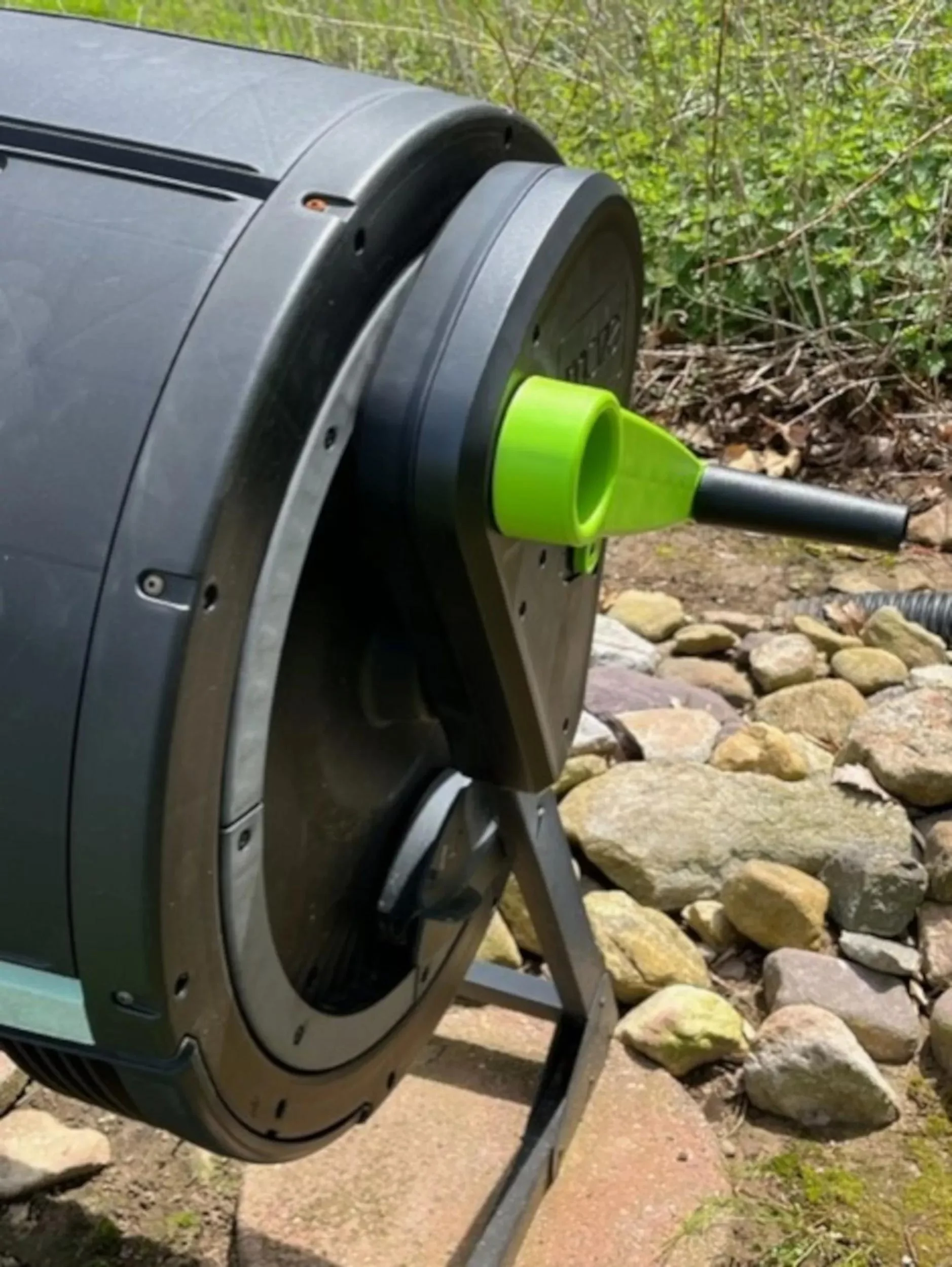 Maze 65 Gallon Composter with Easy Turn Kit