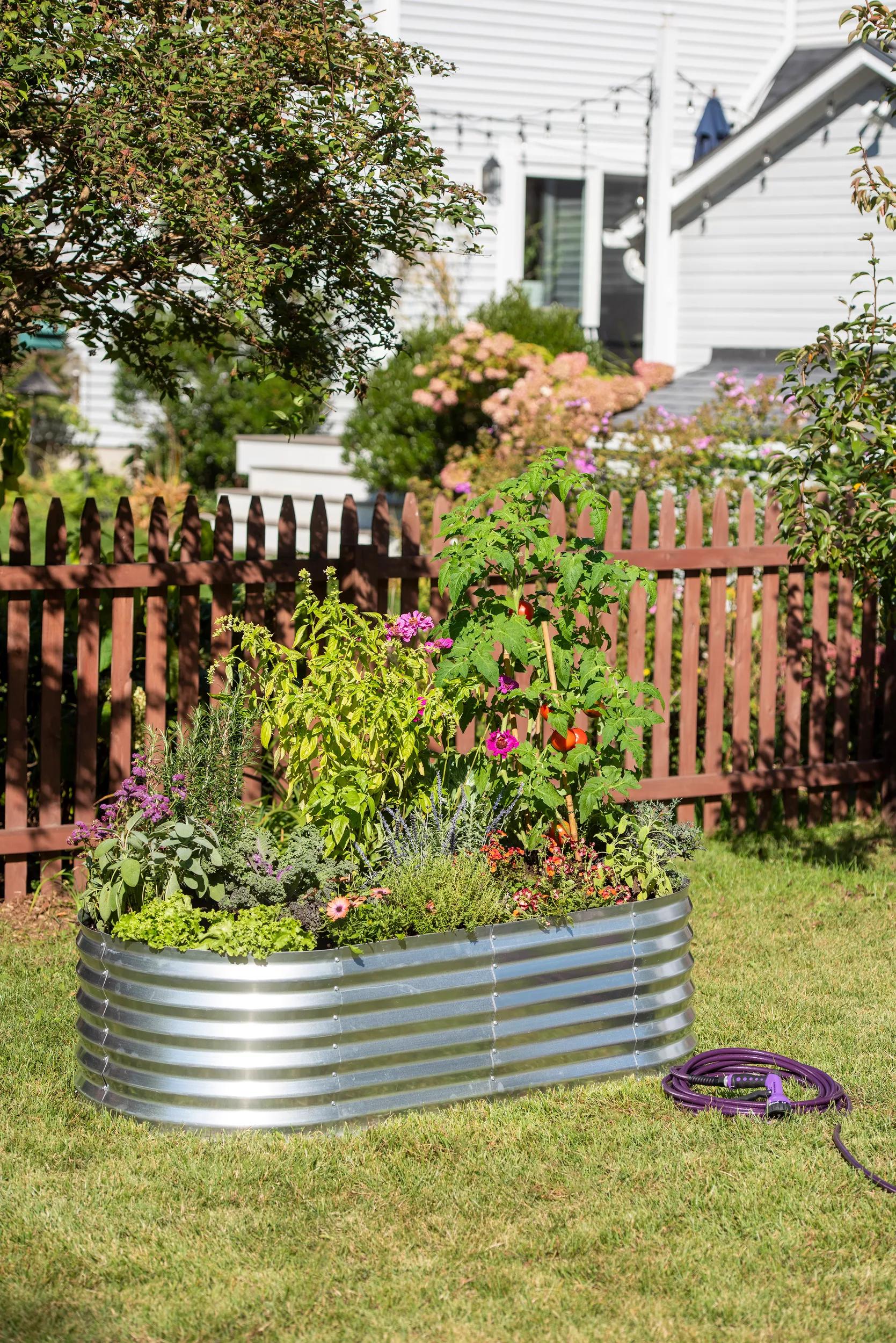 Oval Metal Raised Bed (17.75" D)